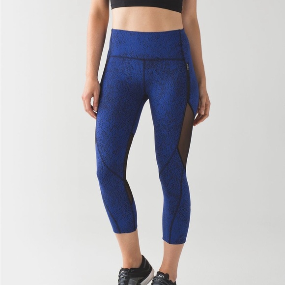 Authentic Lululemon Athletica Rush Hour Crop Capris Blue High-Waisted Leggings - Picture 1 of 6